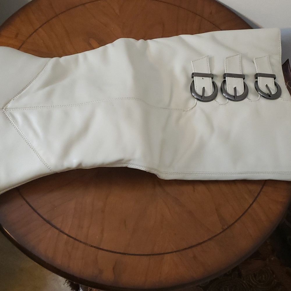 Women's boots